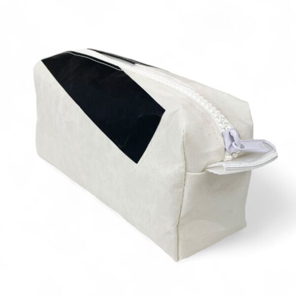 Recycled Sailcloth Wash Bag Thumbnail