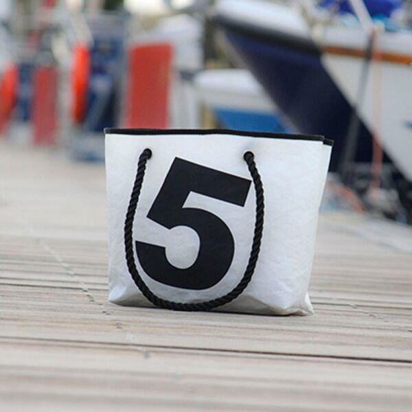 Club Shop Small Shopper Thumbnail